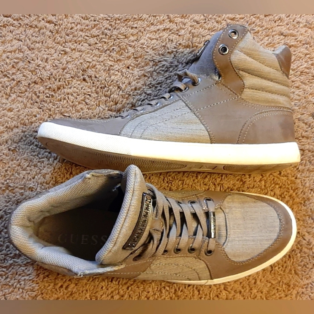 Guess High-Tops - Picture 5 of 12